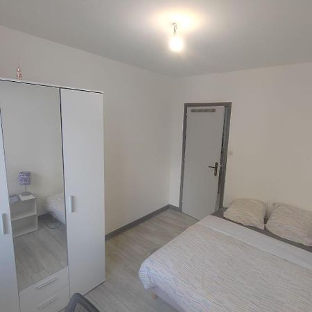 Une Chambre Dans Appartement Partage, Grenoble A 8 Min Du Centre-Ville Extérieur photo