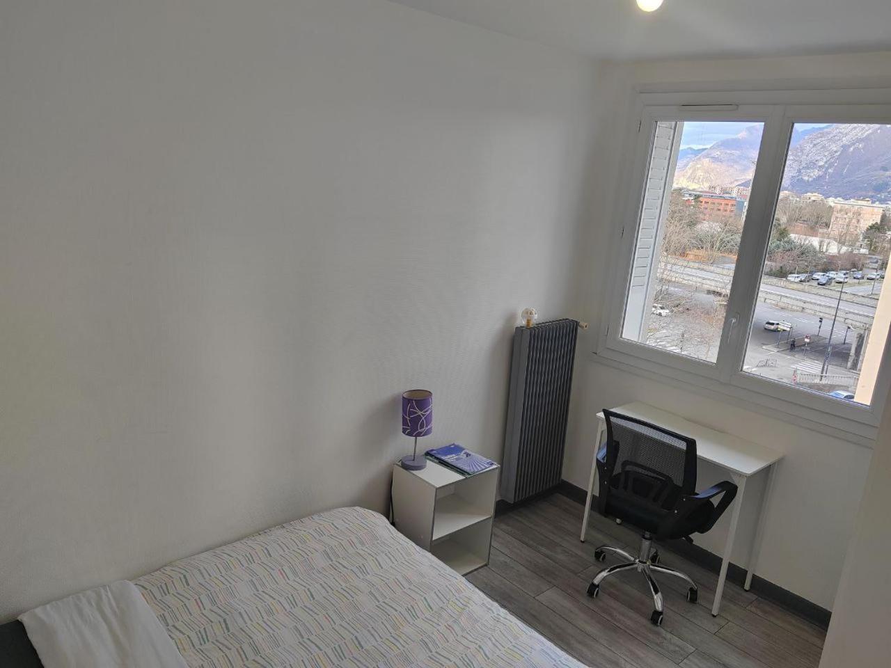 Une Chambre Dans Appartement Partage, Grenoble A 8 Min Du Centre-Ville Extérieur photo